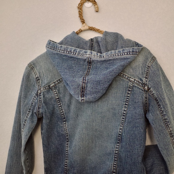 YMI Cropped Denim Jean Jacket S - Picture 9 of 9